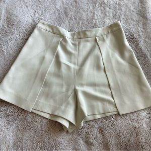 Alice + Olivia white shorts!